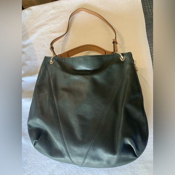 POUR LA VICTOIRE Handbag Black Tan Leather Hobo Slouch Womens Adjustable Strap - Picture 8 of 16